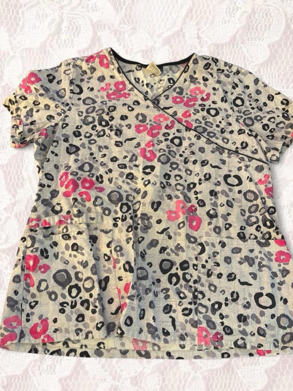 Cherokee Short-Sleeve Animal Print Top in Gray and Pink